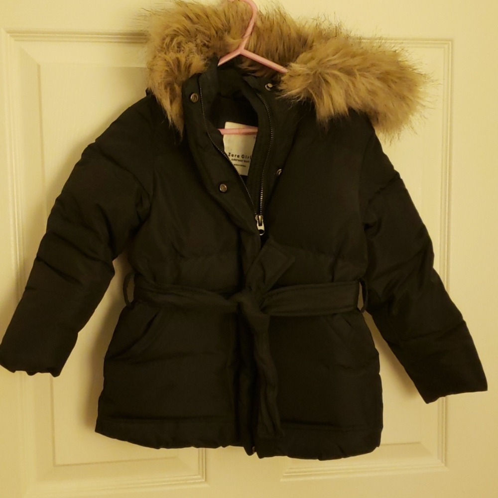 Girls fur hood Puffer Coat with belt *price is